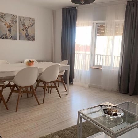 Vut Avila Centro Ciudad Εξωτερικό φωτογραφία